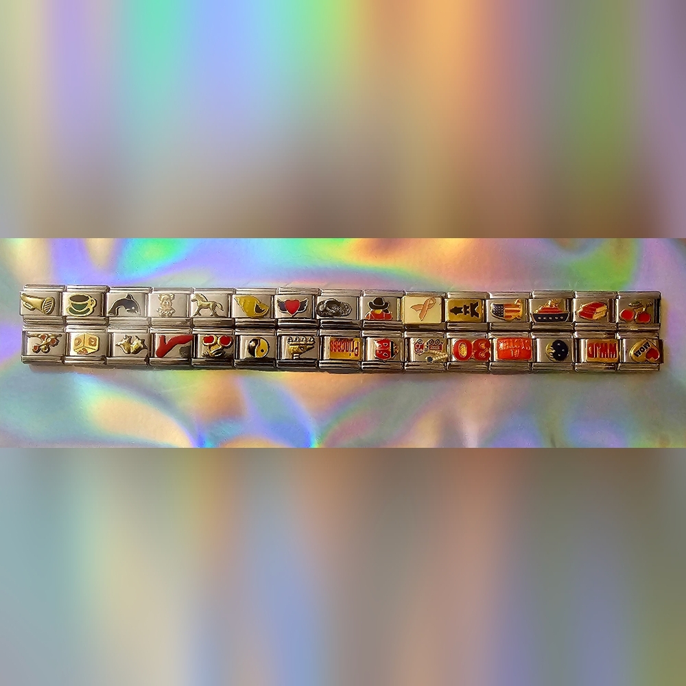 30 Italian Charms